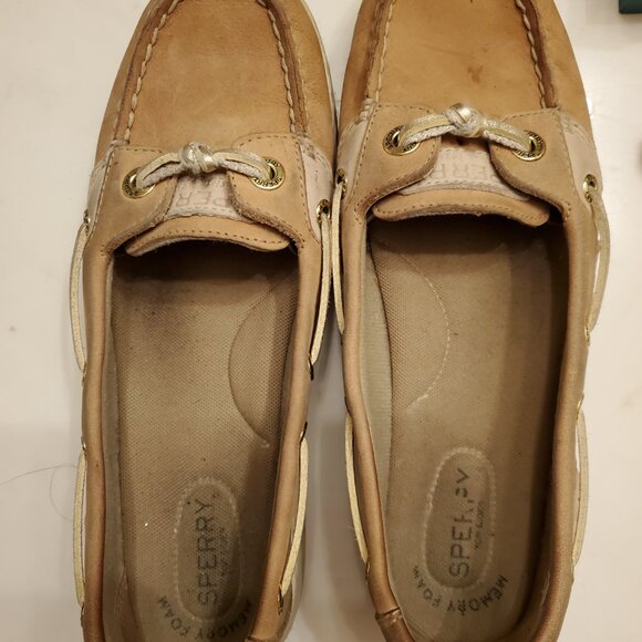 Sperrys - Picture 3 of 4